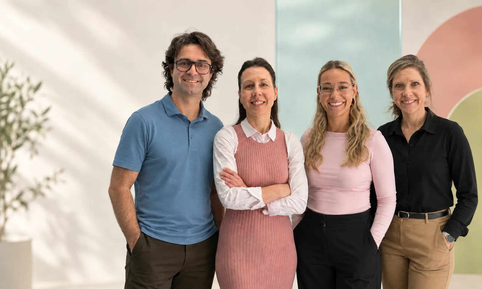 Les quatre membres de l'équipe Beaulieu Optométristes & Opticiens